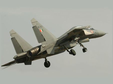 தரையிறக்கப்பட்ட சுகோய்-30 போர் விமானங்கள் மீண்டும் பறக்கும்: விமானப் படை தளபதி