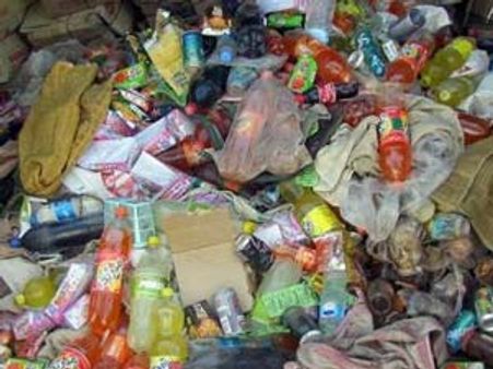 படு ஜோராக விற்பனையாகும் காலாவதி பொருட்கள்.. கரூரிலிருந்து 