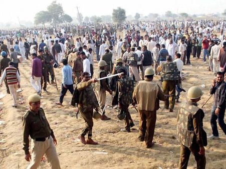 ஹரியானா சாமியார் ராம்பால் நள்ளிரவில் அதிரடி கைது