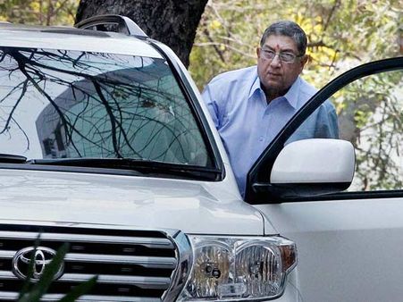 பி.சி.சி.ஐ. தலைவராக மீண்டும் தொடர அனுமதி கோரி உச்சநீதிமன்றத்தில் 'சீனி' மனு