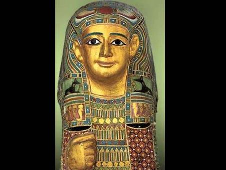 எகிப்தில் கண்டறியப்பட்ட நகைகள் அணிந்த “மம்மி” – ஆராய்ச்சியாளர்கள் கண்டுபிடிப்பு