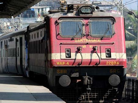 ஓவர் லோடு, அலட்சியம்: ரயில்வேக்கு ரூ. 314 கோடி நஷ்டம்.. குறிப்பாக தெற்கு ரயில்வேவுக்கு!