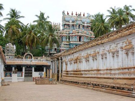 திருமோகூர் காளமேகப் பெருமாள் ஆலயம்