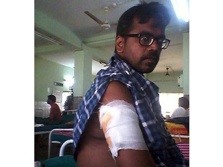 நிலத்தகராறில் நிருபருக்கு கத்திக்குத்து: தலைமறைவான மூவருக்கு வலைவீச்சு