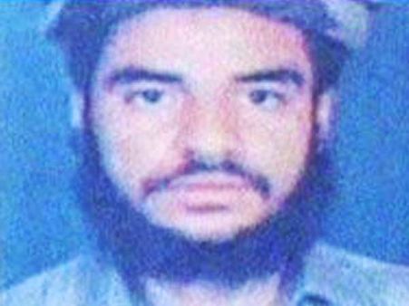 பாகிஸ்தான் பதிலடி: 2 தீவிரவாதிகள் நேற்று இரவு தூக்கிலிடப்பட்டனர்!!