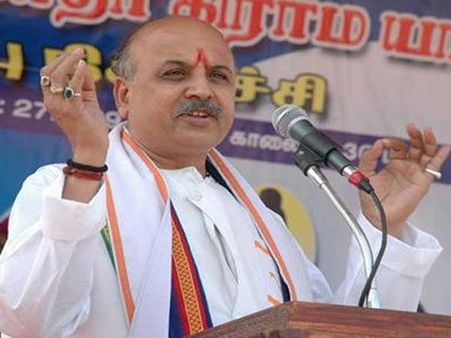 இந்தியாவில் இந்து மக்கள் தொகையை 100 சதவீதம் ஆக்குவோம்: வி.ஹெச்.பி. தலைவர் பிரவீன் தொகாடியா