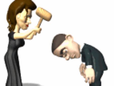 மனைவியிடம் இருந்து காப்பாற்றுங்கள்.. பெண் நீதிபதி மீது போலீசில் புகார் அளித்த கணவர்!