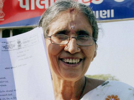 எனக்கான பாதுகாப்பு விவரம் என்ன? கேட்டது பிரதமர் மோடி மனைவி! நிராகரித்தது குஜராத் போலீஸ்!!