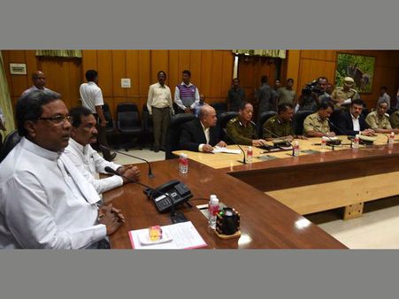 குண்டுவெடிப்பு எதிரொலி: பெங்களூரில் புத்தாண்டு கொண்டாட்ட நேரத்தை குறைந்தது காவல்துறை