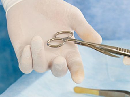 உதகை அரசு மருத்துவமனையில் 'சிசேரியன்' செய்த 4 இளம்தாய்மார்கள் பலி!