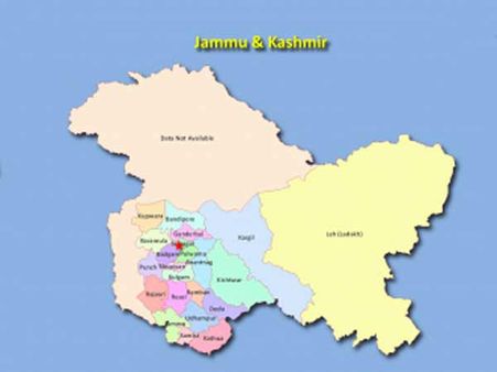 காஷ்மீரில் காங்கிரஸ், தேசிய மாநாட்டு கட்சிகளுடன் சேர்ந்து கூட்டணி ஆட்சி: மக்கள் ஜனநாயக கட்சி ஆலோசனை