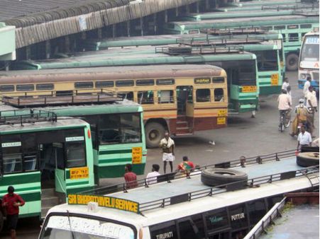 ஸ்டிரைக்குக்குப் பணிந்தது அரசு... போக்குவரத்து ஊழியர்களுக்கு ஊதிய உயர்வை அறிவித்தது!