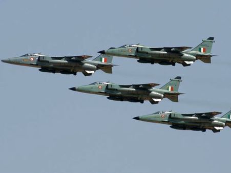 ராணுவத் தளவாடங்கள் கொள்முதல்: 'புரோக்கர்கள்', தடை செய்யப்பட்ட நிறுவனங்களுக்கும் அனுமதி!!