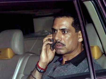 நில மோசடி... சோனியா மருமகன் ராபர்ட் வதேராவின் நிறுவனத்துக்கு வருமான வரித்துறை நோட்டீஸ்!