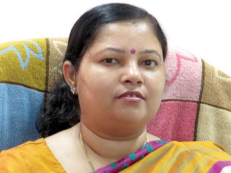 பதான் சிறுமி பலாத்காரத்துக்கு அரசு பொறுப்பு அல்ல: உ.பி. பெண் அமைச்சர் பேச்சால் சர்ச்சை!