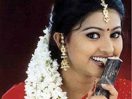 கரும்பு எப்படி சாப்பிடனும்னு தெரியுமா....?