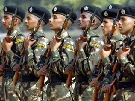 ஸ்ரீரங்கம் இடைத்தேர்தல்: பாதுகாப்பு பணிக்கு துணை ராணுவத்தினர் வரவழைப்பு