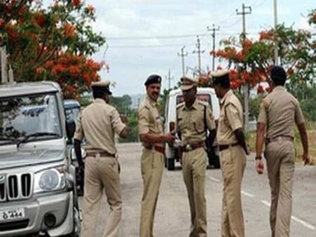 டெல்லியில் ஒபாமா... நாளை குடியரசு தினம்.. பாதுகாப்பு வளையத்தில் இந்தியா!