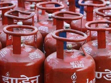 எல்.பி.ஜி டேங்கர் லாரிகள் ஸ்டிரைக்: சமையல் கேஸ் சிலிண்டர் தட்டுப்பாடு அபாயம்