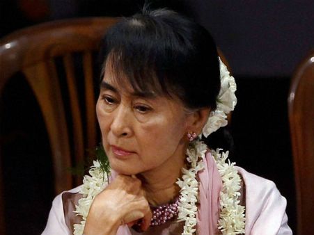 ஆங் சான் சூகி சிறை வைக்கப்பட்டிருந்த வீட்டின் ‘54ம் நம்பர் கதவு’ ஏலம்!