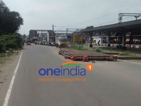 பல்லாவரத்தில் தடம் புரண்டு கிடக்கும் தண்டவாளங்கள்.. அவதியில் மக்கள்!