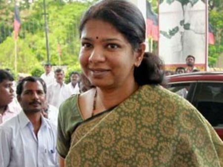 சென்னை எழும்பூர் – மதுரை இடையே ஜனசதாப்தி அதிவிரைவு இயக்கவேண்டும்: கனிமொழி