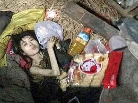 காதலுக்கு எதிர்ப்பு... மகளை 6 வருடம் வீட்டுக்குள் சிறை வைத்து மன நோயாளியாக்கிய கொடூர பெற்றோர்!