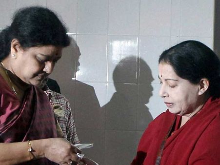 ஜெ., சசி மீதான டான்சி வழக்கு: 22 ஆண்டுக்குப் பின் முடித்து வைத்தது சென்னை ஹைகோர்ட்