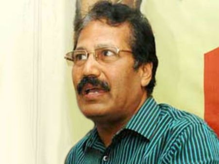 தென்மாவட்டங்களில் ஒன்றரை ஆண்டுகளில் 105 கொலைகள்- துணை ராணுவம் கேட்கும் டாக்டர் கிருஷ்ணசாமி!