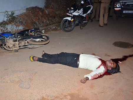 பல பெண்களின் தொடர்பு.. படுகொலையான வி.ஏ.ஓ.. 2 பெண்கள் உள்பட மூவர் கைது