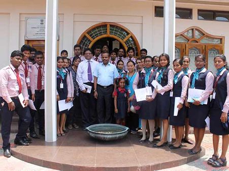 இந்தியாவிற்கு கல்வி சுற்றுலா வரும் யாழ்ப்பாணம் தமிழ் மாணவர்கள்!