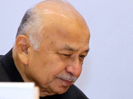 பயங்கரவாதம் குறித்து பகிரங்கமாக ஷிண்டே பேசினால் தப்பு.. 'ரா' தலைவர் பேசினால் சரியோ?