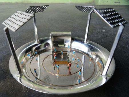 கிரவுண்டு முழுக்க சில்வர்.. வீரர்களெல்லாம் 