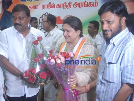 செய்தித் தொடர்பாளர் குஷ்புவுக்கு 