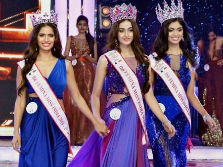 டெல்லியின் ”அதிதி ஆர்யா” – இந்தப் அழகுப் பெண்தான் 2015ம் ஆண்டின் “மிஸ் இந்தியா”!