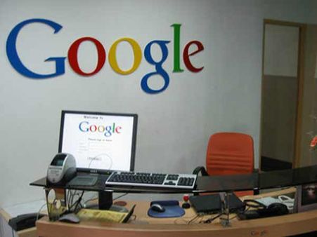 செல்ஃபி ஸ்டிக் பார்த்திருப்பீங்க, கம்ப்யூட்டர் ஸ்டிக்கை பார்த்திருக்கீங்களா?