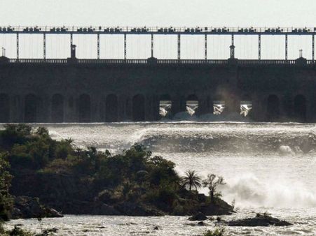 தினமும் 1,400 மில்லியன் லிட்டர் கழிவுநீரை அனுப்பி வைக்கும் கர்நாடகா– அதிர்ச்சியில் தமிழகம்