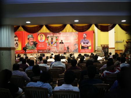 நாங்களே மாற்று- நாம் தமிழரே மாற்று! 234 தொகுதிகளிலும் தனித்தே போட்டி: சீமான்