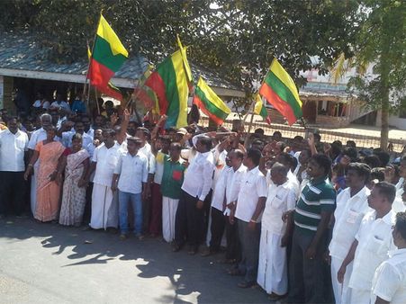 சென்னையில் ஆந்திரா பவன், நெய்வேலியில் திருப்பதி தேவஸ்தானம் முற்றுகை-பேருந்துகள் சிறைபிடிப்பு!