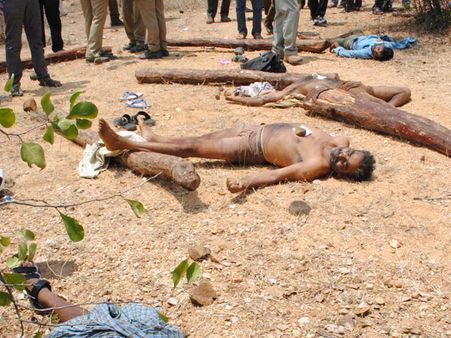 20 தமிழர்கள் சுட்டுக்கொலை எதிரொலி: தமிழகத்தில் வலுக்கும் போராட்டம்