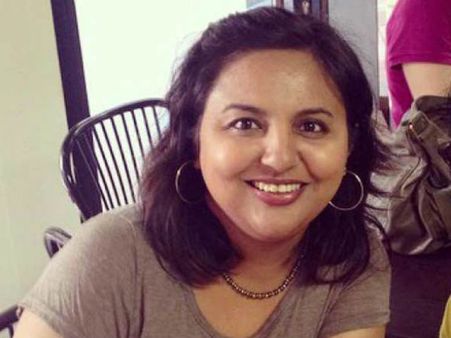 தென் ஆப்ரிக்க பெண் எழுத்தாளர் ஸனப்பிரியா மனநல மருத்துவமனையில் அனுமதி