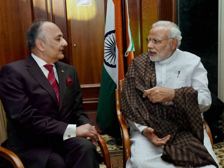 ஜெர்மனியில் மோடியை சந்தித்த நேதாஜியின் பேரன்...நேதாஜி பற்றிய ரகசியங்களை வெளியிட வலியுறுத்தல்