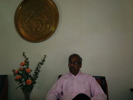 குப்பை நகரான பெங்களூரை சுத்தமான நகராக்க போராடும் 77 வயது முதியவர்: நீங்களும் உதவலாமே!