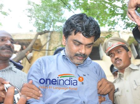 செம்மரக் கடத்தல் வழக்கு: பூடான் எல்லையில் சிக்கிய செளந்தரராஜன் சித்தூர் கோர்ட்டில் ஆஜர்