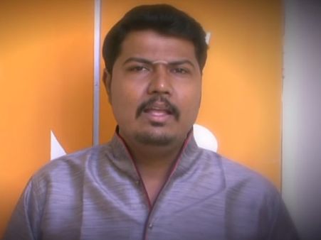 வெங்கட்டின் “விஷூவல் டிரீட்” கல்யாணம் - வீடியோ இன்வைட் கொடுத்த வித்தியாச நெல்லைக்காரர்!