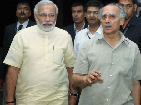 அதெப்படி மோடியை விமர்சிக்கலாம்? அருண்ஷோரி மீது பா.ஜ.க. பாய்ச்சல்