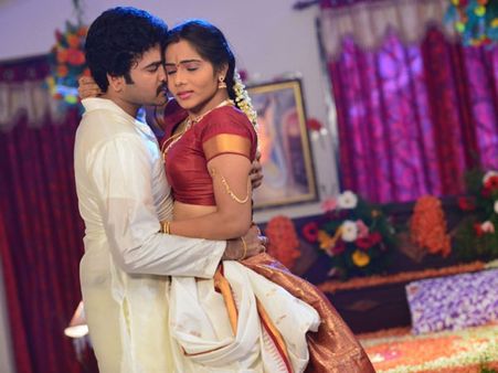 காமசூத்ரா படைத்த நாட்டுக்கு இப்படி ஒரு சோதனையா..!