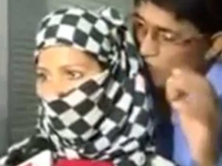 ஆம் ஆத்மி தலைவருக்கு எதிராக பாலியல் புகார் கூற, இளம் பெண்ணை தூண்டியது காங்கிரசா?