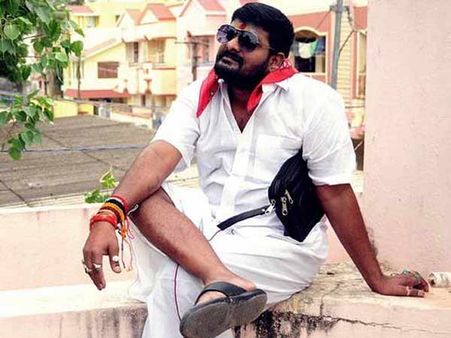 சொந்தப் படத்தால் ஒரு கோடி ரூபாயை இழந்துவிட்டு, ஓட்டல் நடத்த வந்திருக்கும் கஞ்சா கருப்பு!