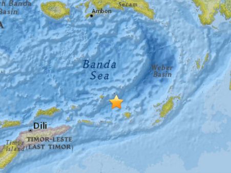 இந்தோனேசியாவில் 154.7 கிமீ ஆழத்தில் 5.4 ரிக்டர் அளவுக்கு நிலநடுக்கம்: மக்கள் பீதி